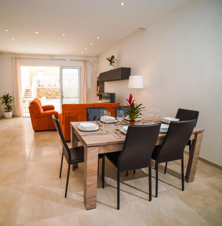 Narcisone Holiday Home Kerċem Exteriör bild